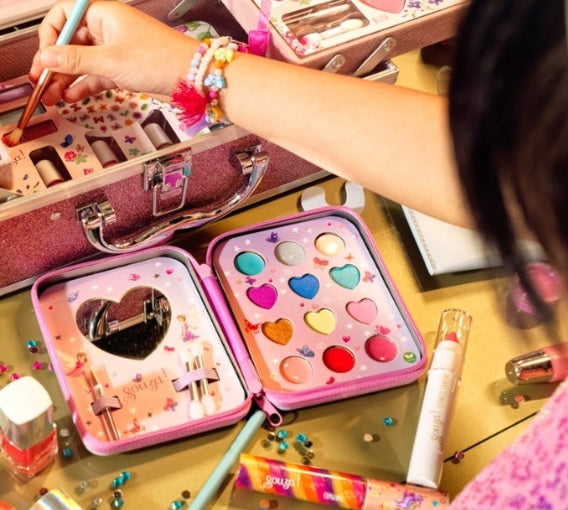 Kinder make-up